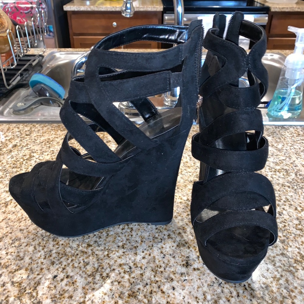 New. Black Suede Platform Wedges